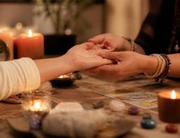 Horoscope oui non : comment interpréter une réponse en voyance